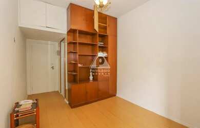 Imagem: O apartamento possui 1 Dormitório, 1 Banheiro e 37m² de Área