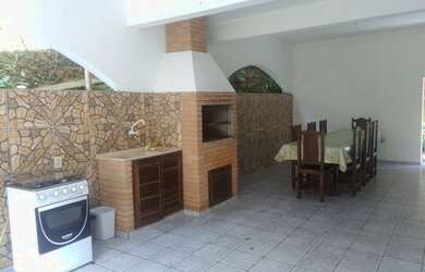 Imagem 11: Casa aluguel Ubatuba SP. 130m² de Área, 4 Vagas na garageme3 Dormitórios