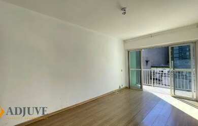 Imagem: O apartamento possui 2 Dormitórios, 2 Banheiros, 65m² de Área