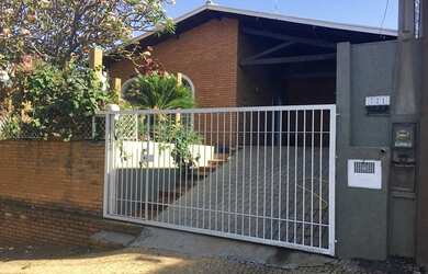 Imagem 1: Casa Jardim Guarani. 155m² de Área, 3 Vagas na garageme3 Dormitórios