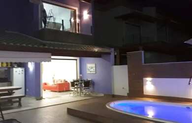 Imagem 2: Linda Casa, Cond. Araua, Fino Acabamento,4/4 sendo 3 Suítes, Planejados, Piscina, Porteira