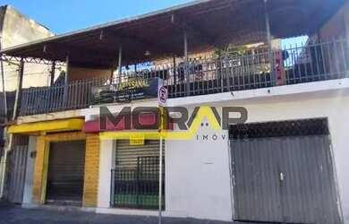 Imagem: A casa possui 3 Dormitórios, 3 Banheiros, 1 Vaga na garagem