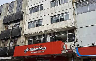 Imagem: O apartamento possui 2 Dormitórios, 2 Banheiros, 65m² de Área