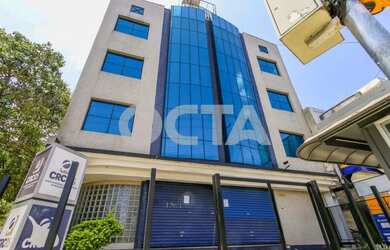 Imagem: O depósito possui 1.300m² de Área e está localizado em