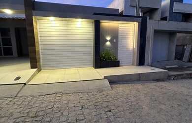 Imagem: A casa possui 3 Dormitórios e está localizado em Maurício