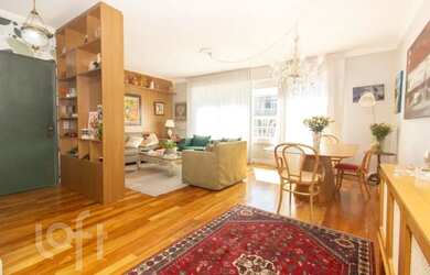 Imagem 10: Imóvel para venda tem 247 metros quadrados com 4 quartos em Bela Vista...