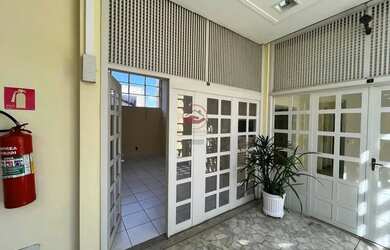 Imagem: O depósito possui 20m² de Área e está localizado em Centro