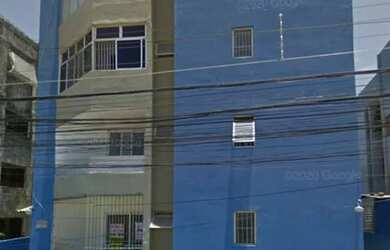 Imagem: O apartamento possui 2 Dormitórios, 1 Banheiro e 1 Vaga na