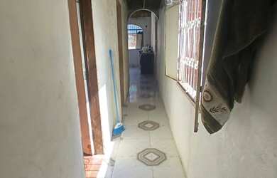 Imagem: A casa possui 2 Dormitórios, 2 Banheiros, 217m² de Área e