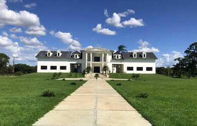 Imagem: A fazenda possui 1524600m² de Área e está localizado em Araguapaz