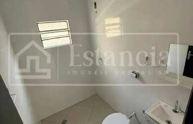 Imagem 4: Casa para Venda em Brotas, Bela Vista, 2 dormitórios, 1 banheiro, 1 vaga