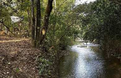 Imagem: A chácara possui 3200m² de Área e está localizado em Bela