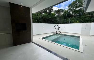 Imagem 5: Alphaville 4 / 230m² / 4 suítes / semi mobiliada / área gourmet / piscina/...