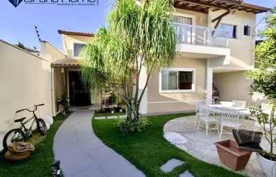 Imagem: A casa possui 3 Dormitórios, 2 Banheiros, 4 Vagas na garagem