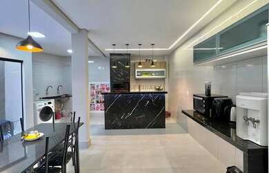 Imagem: A casa em condomínio possui 3 Dormitórios, 4 Banheiros, 2