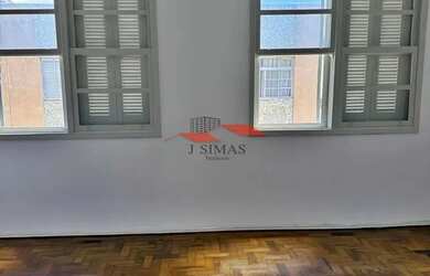 Imagem: O apartamento possui 2 Dormitórios, 1 Banheiro e 58m² de Área