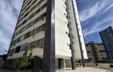 Imagem: O apartamento possui 3 Dormitórios, 3 Banheiros, 1 Vaga na