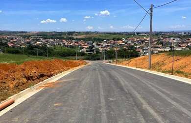 Imagem: O terreno possui 140m² de Área e está localizado em São
