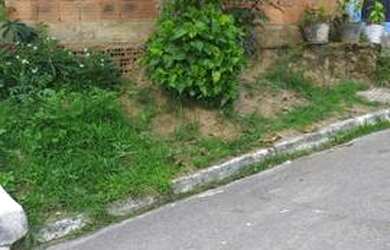 Imagem: A casa possui 2 Dormitórios e está localizado em Loteamento