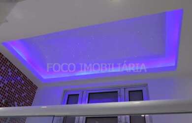 Imagem: A kitnet possui 1 Dormitório, 1 Banheiro, 30m² de Área e