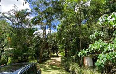 Imagem: A fazenda possui 130000m² de Área e está localizado em Domingos