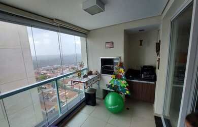 Imagem: O apartamento possui 3 Dormitórios, 3 Banheiros, 2 Vagas na