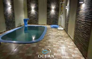 Imagem: A casa possui 3 Dormitórios, 2 Banheiros, 1 Vaga na garagem