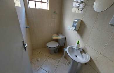 Imagem 16: LOJA para alugar com 460m² por R$ 7.800,00 no bairro Santa Felicidade...