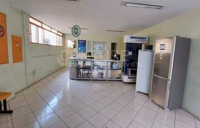 Imagem: O depósito possui 940m² de Área e está localizado em Barro