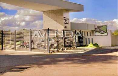 Imagem: O terreno à venda possui 1000m² de Área e está localizado