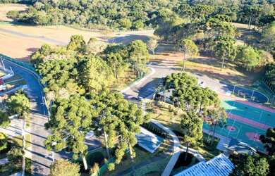 Imagem: O terreno possui 754m² de Área e está localizado em Augusta