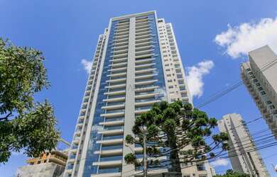 Imagem: O apartamento possui 3 Dormitórios, 5 Banheiros, 4 Vagas na