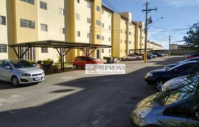 Imagem: O apartamento possui 2 Dormitórios, 1 Banheiro, 1 Vaga na garagem