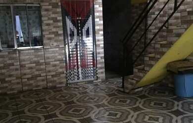 Imagem 2: Vendo casa sobrado com garagem em Carapicuíba bairro alto da Santa Lúcia...