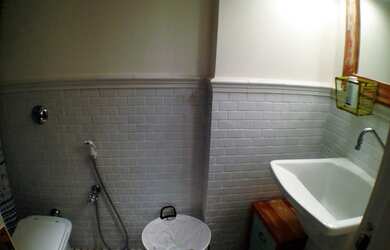 Imagem 12: Contemporâneo. Imóvel mobiliado, Ar-condicionado, Guarda roupae140m²...