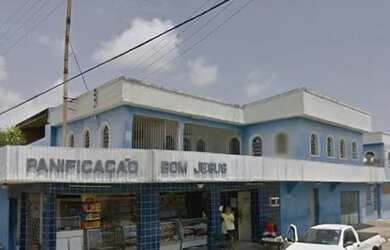 Imagem: A casa possui 5 Dormitórios, 4 Banheiros, 1 Vaga na garagem