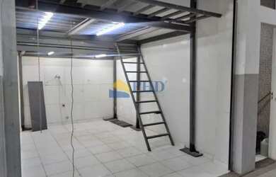 Imagem: O depósito possui 40m² de Área e está localizado em Recreio