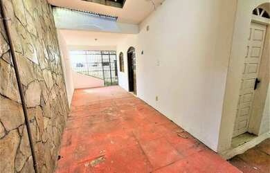 Imagem 5: Casa Com 3/4, Suíte e Varanda no Candeal Pequeno em Brotas