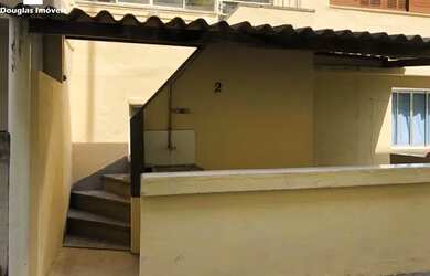 Imagem: A casa possui 1 Dormitório, 1 Banheiro, 25m² de Área e está
