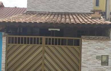 Imagem: A casa em condomínio possui 2 Dormitórios, 2 Banheiros, 1