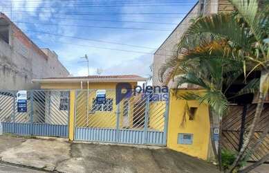 Imagem: A casa possui 2 Dormitórios, 1 Banheiro, 1 Vaga na garagem