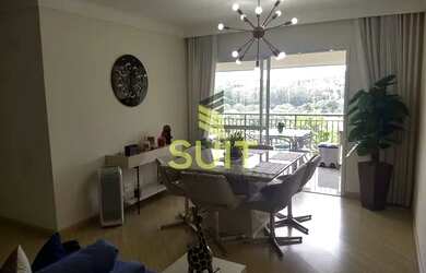 Imagem: O apartamento possui 3 Dormitórios, 2 Banheiros, 2 Vagas na