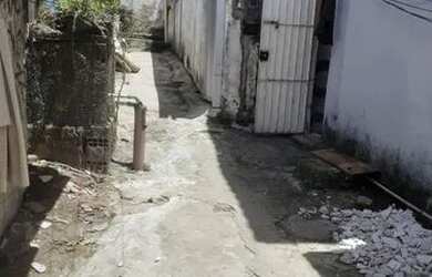 Imagem: A casa possui 2 Dormitórios, 1 Banheiro e está localizado