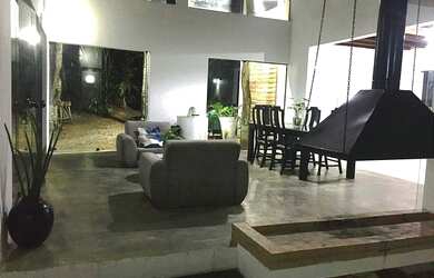 Imagem: A fazenda possui 1.500m² de Área e está localizado em Vila