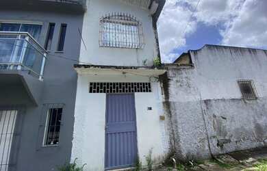 Imagem: A casa possui 2 Dormitórios, 2 Banheiros, 55m² de Área e