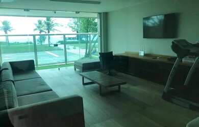 Imagem: O apartamento possui 4 Dormitórios, 5 Banheiros, 3 Vagas na