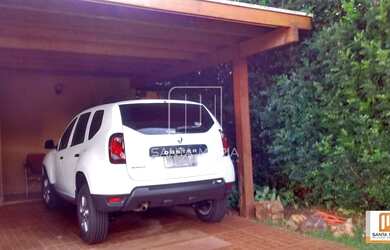 Imagem: A casa em condomínio possui 3 Dormitórios, 1 Banheiro, 4 Vagas