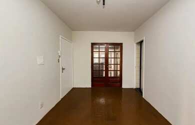 Imagem: O apartamento possui 3 Dormitórios, 2 Banheiros, 46m² de Área