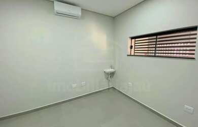 Imagem: O depósito possui 10m² de Área e está localizado em Chácara