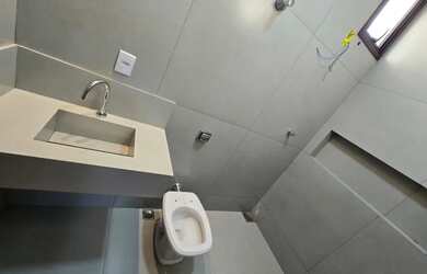 Imagem 14: Casa com piscina no bairro Planalto!